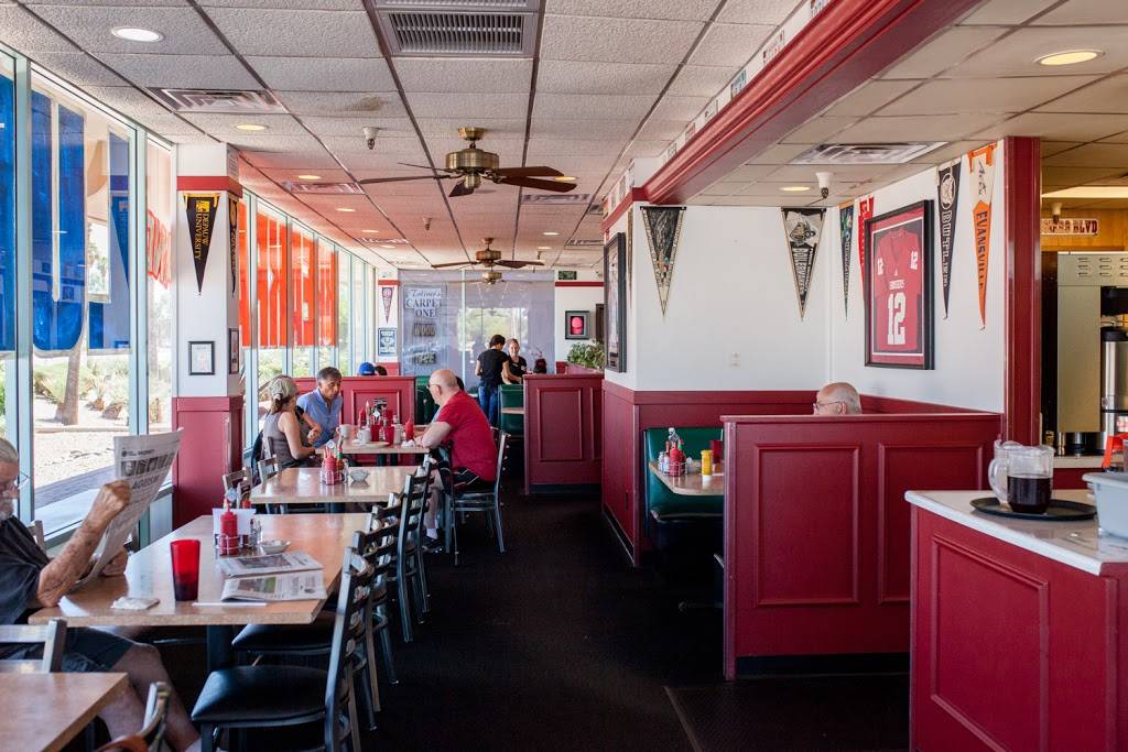 Hoosier Cafe | cafe | 393 West Warner Road #102, Chandler, AZ 85225, USA | 4808147199 OR +1 480-814-7199