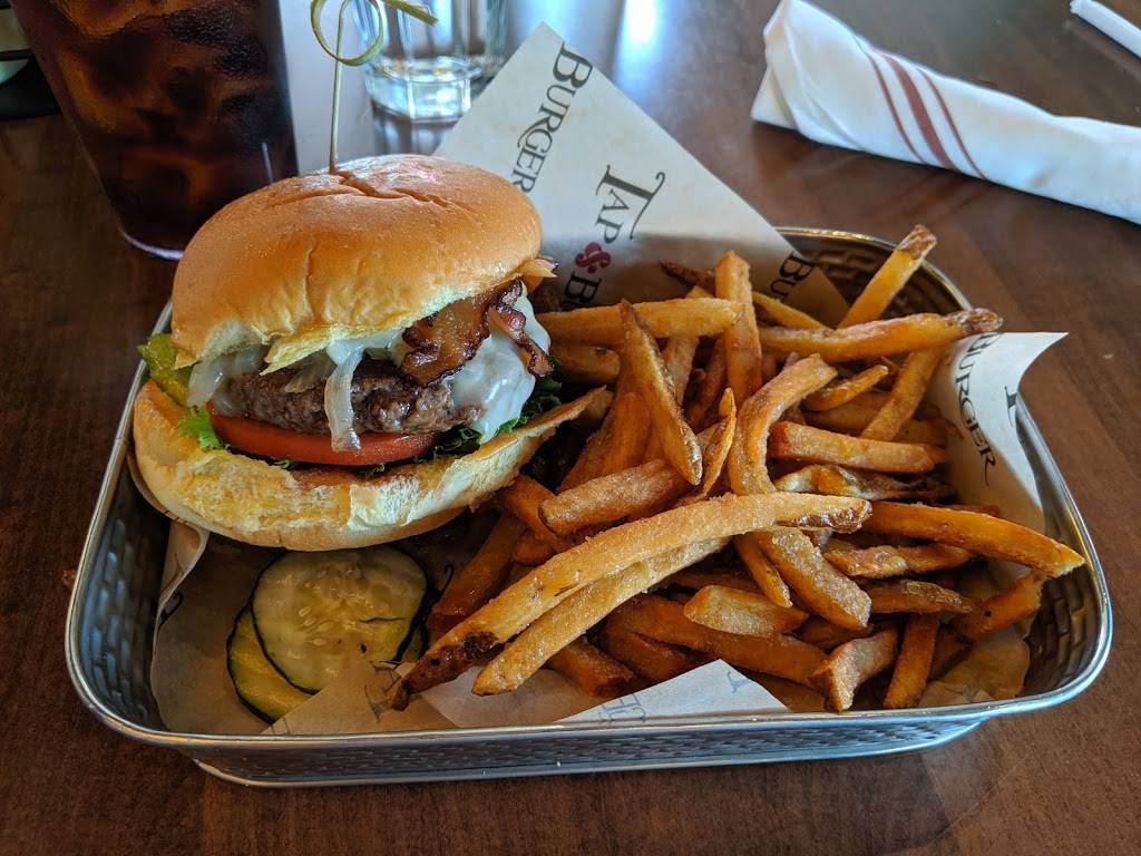 Tap & Burger Belleview Station | restaurant | 4910 S Newport St, Denver, CO 80237, USA | 7205831367 OR +1 720-583-1367