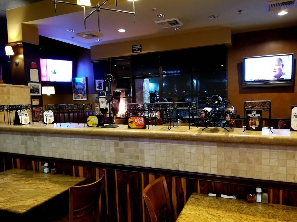 Monacos Pizza | restaurant | 7325 Day Creek Blvd # 101, Etiwanda, CA 91739, USA | 9094637301 OR +1 909-463-7301