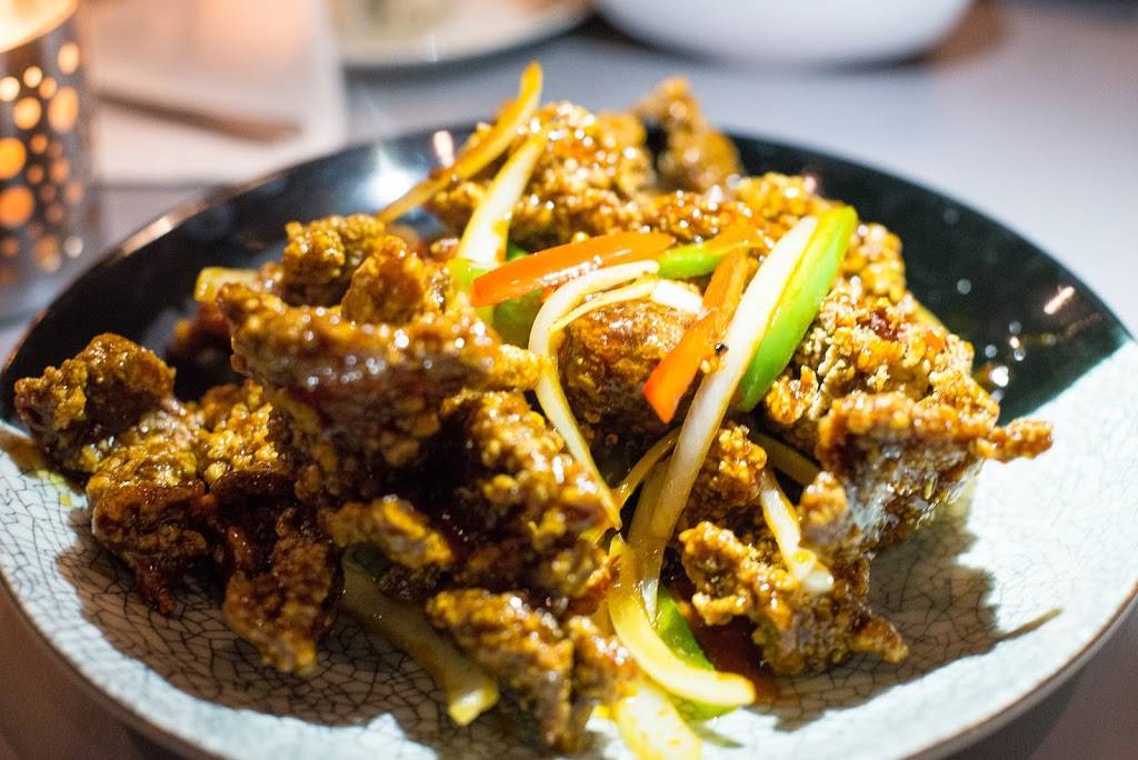 Gohyang Restaurant + Bar | restaurant | 5096 Dundas St W, Etobicoke, ON M9A 1C2, Canada | 4162316660 OR +1 416-231-6660