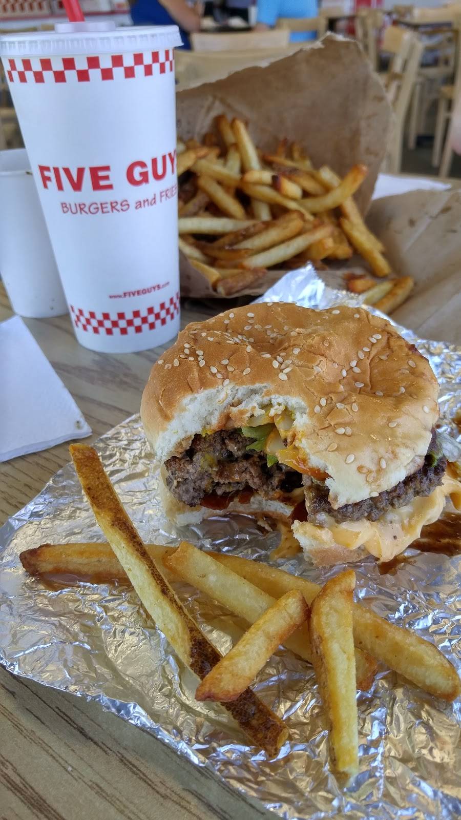 Five Guys | meal takeaway | 311 Sam Ridley Pkwy W, Smyrna, TN 37167, USA | 6154593220 OR +1 615-459-3220
