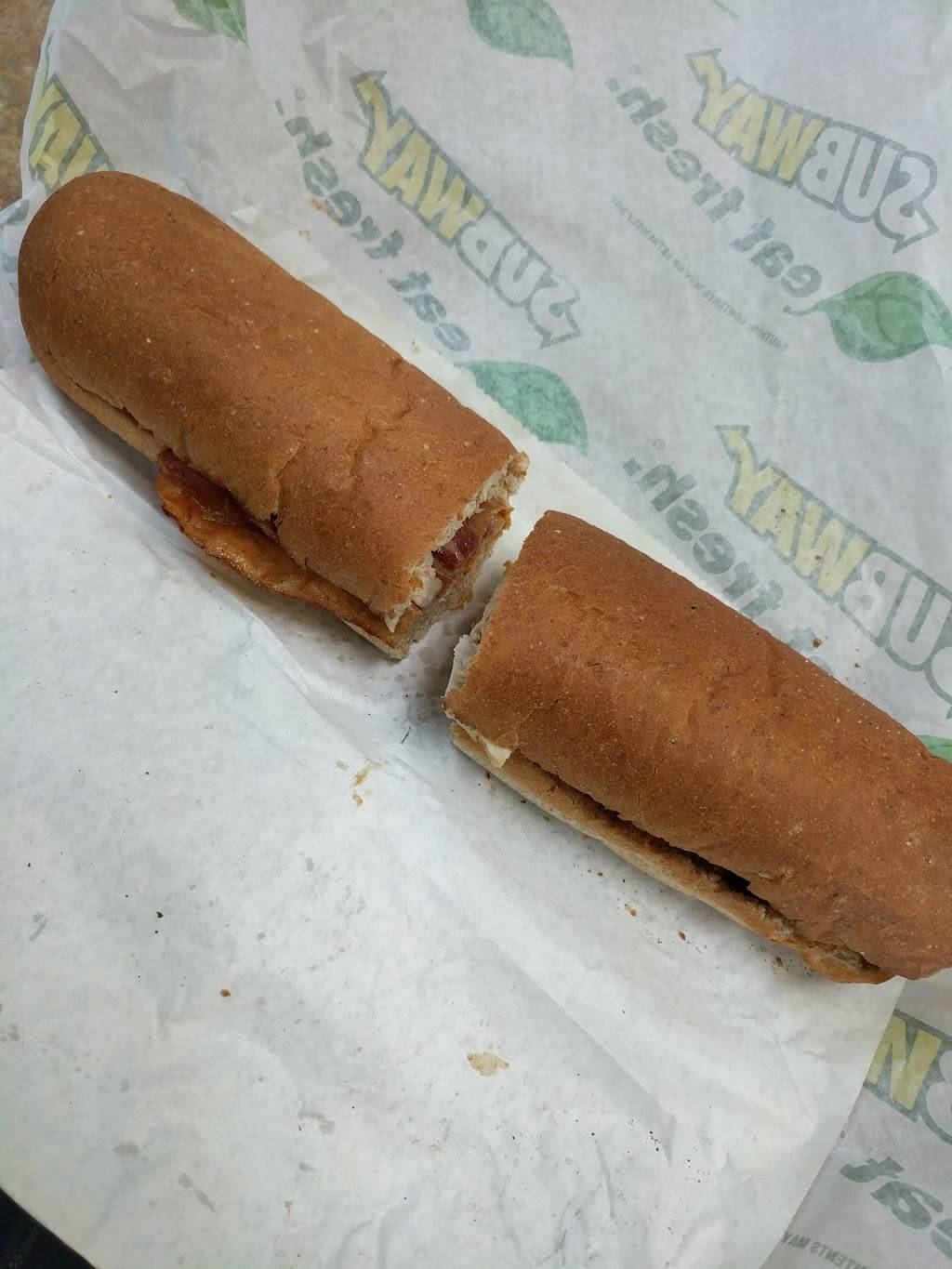 Subway Restaurants | restaurant | 3256 Fall Creek Hwy, Granbury, TX 76049, USA | 8179102002 OR +1 817-910-2002