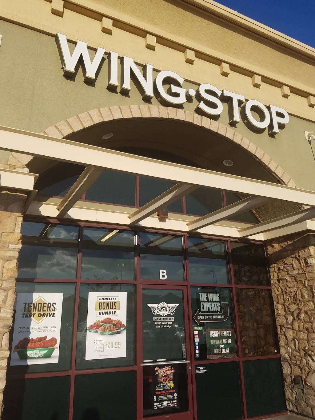 Wingstop | restaurant | 2251 Claribel Rd b, Riverbank, CA 95367, USA | 2098698646 OR +1 209-869-8646