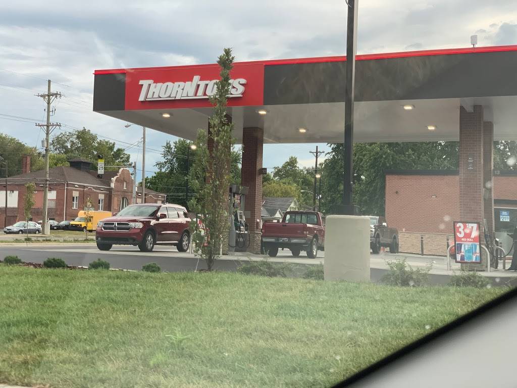 Thortons | bakery | 4170 Taylor Blvd, Louisville, KY 40215, USA | 5023664928 OR +1 502-366-4928