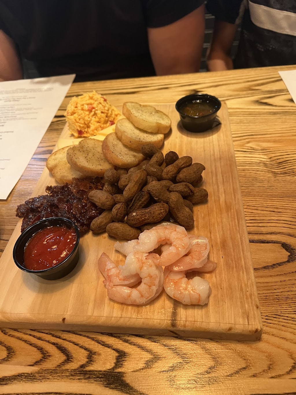 Dive Southern Coastal Kitchen | restaurant | 135 Reinhardt College Pkwy Suite 1, Canton, GA 30114, USA | 7702248816 OR +1 770-224-8816