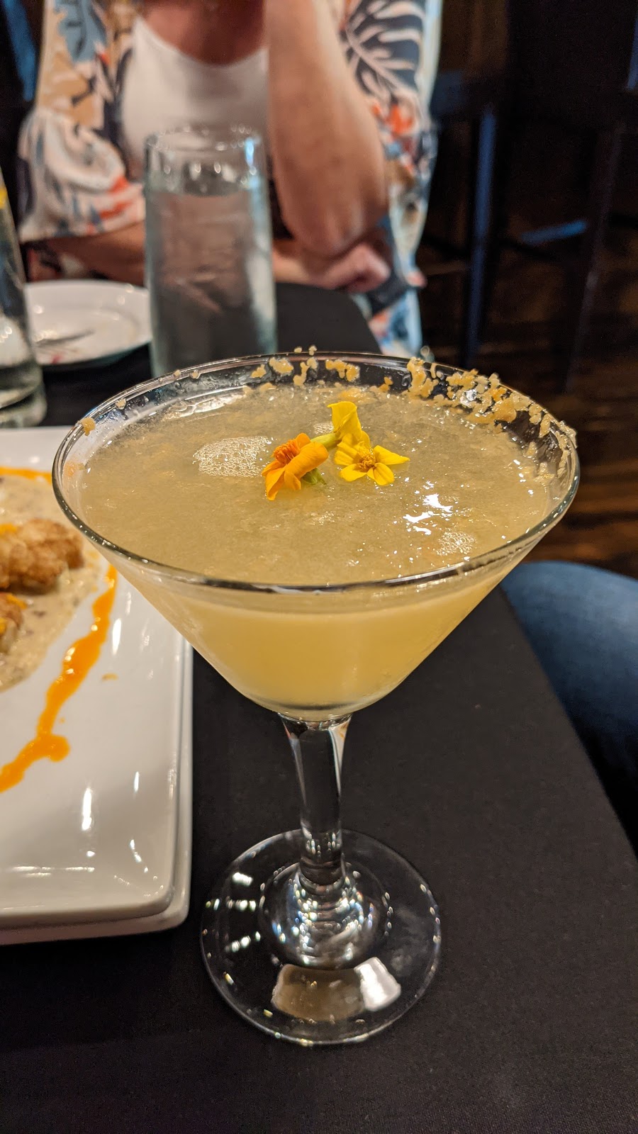 Flank steakhouse | restaurant | 14 Main St S, Hutchinson, MN 55350, USA | 3204558004 OR +1 320-455-8004