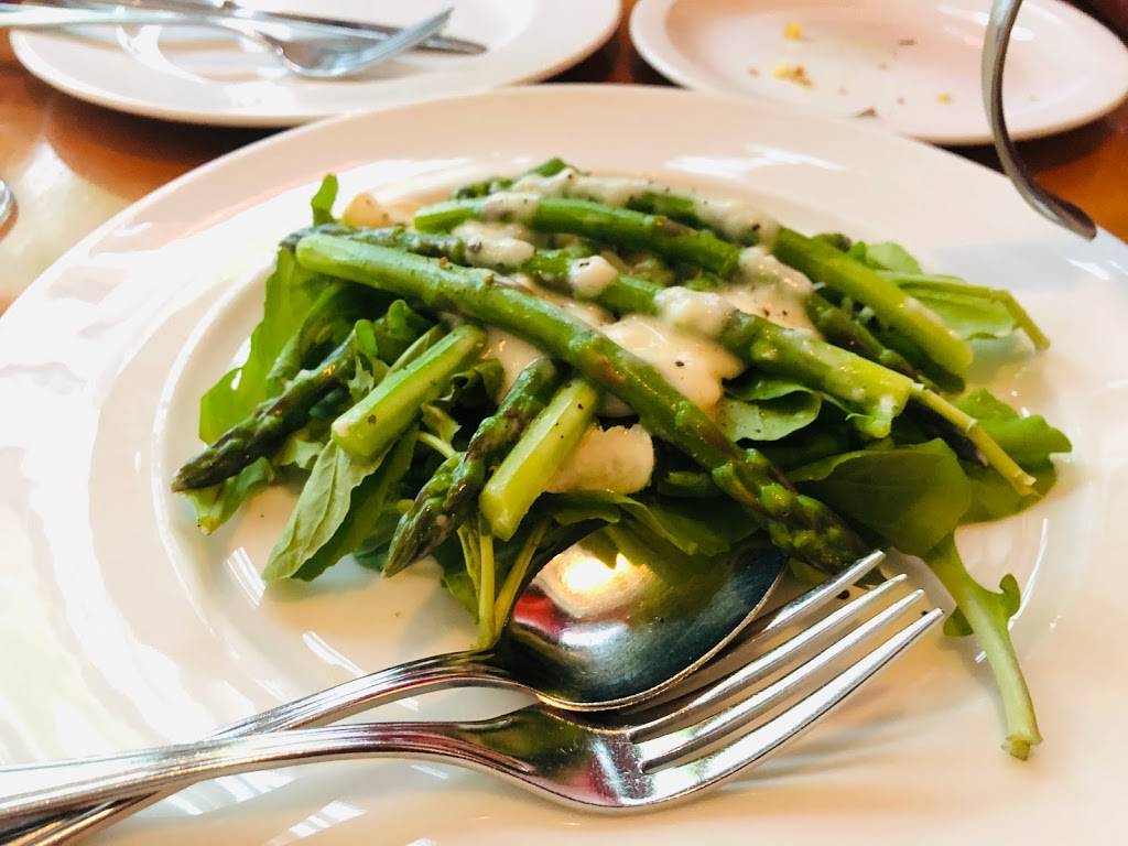 Zucca Trattoria | restaurant | 2150 Yonge St, Toronto, ON M4S 2A8, Canada | 4164885774 OR +1 416-488-5774