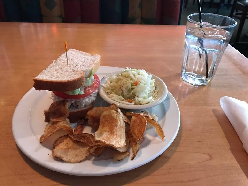 Ginopolis Restaurant | restaurant | 27815 Middlebelt Rd, Farmington Hills, MI 48334, USA | 2488518222 OR +1 248-851-8222