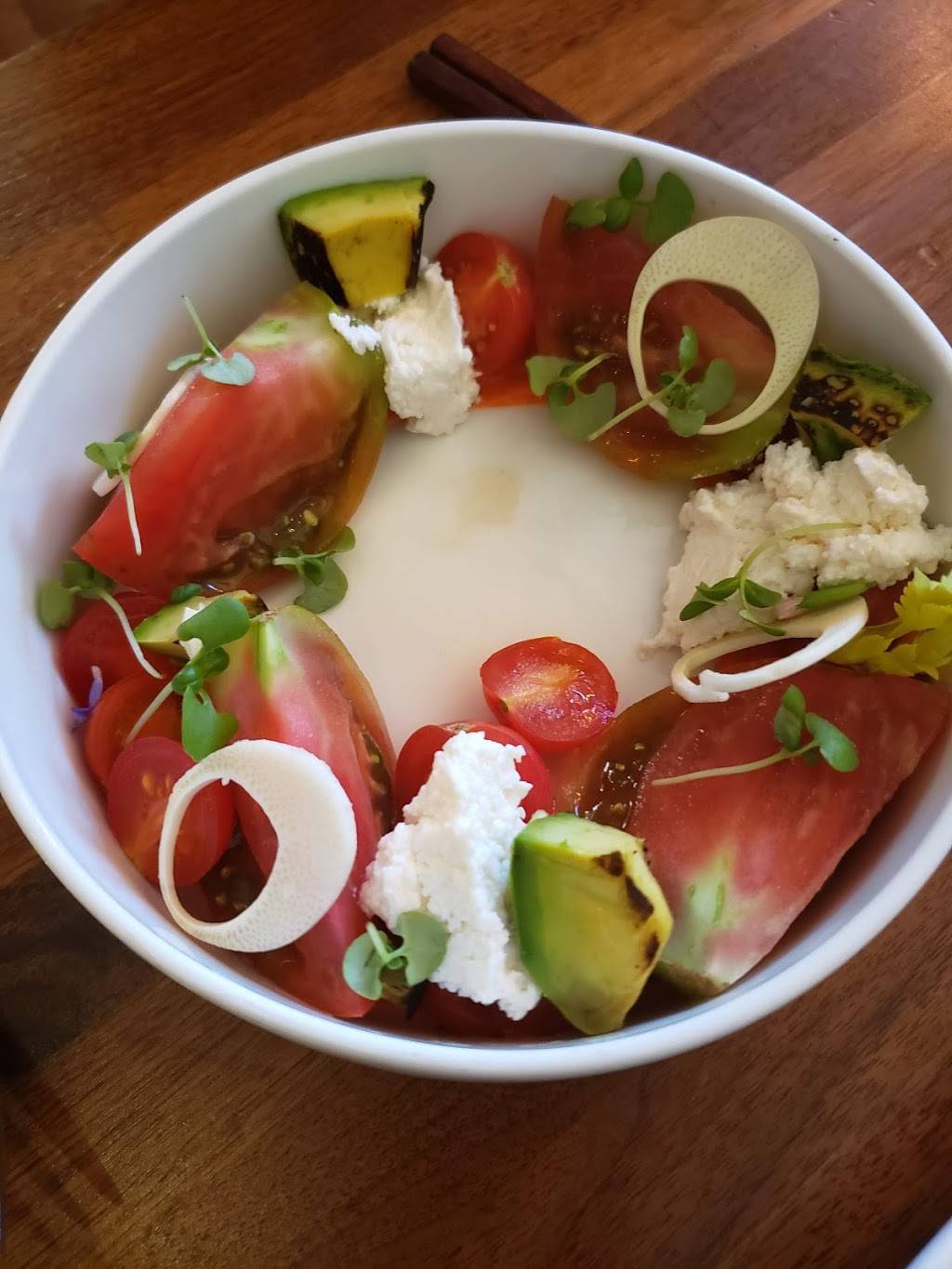 āina | restaurant | 900 22nd St, San Francisco, CA 94107, USA | 4158143815 OR +1 415-814-3815