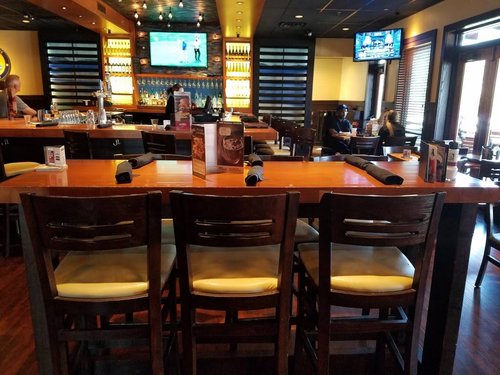 Outback Steakhouse | restaurant | 701 Byers Dr, Glen Mills, PA 19342, USA | 6105580644 OR +1 610-558-0644