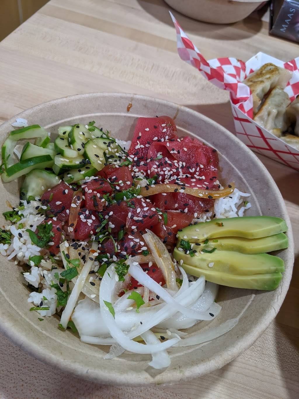 West End Poke | restaurant | 750 Summit St, Winston-Salem, NC 27101, USA | 3368423712 OR +1 336-842-3712