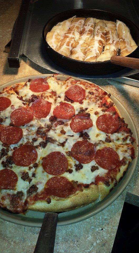 Town Clock Inn | restaurant | 799 Main St, Dubuque, IA 52001, USA | 5635561022 OR +1 563-556-1022