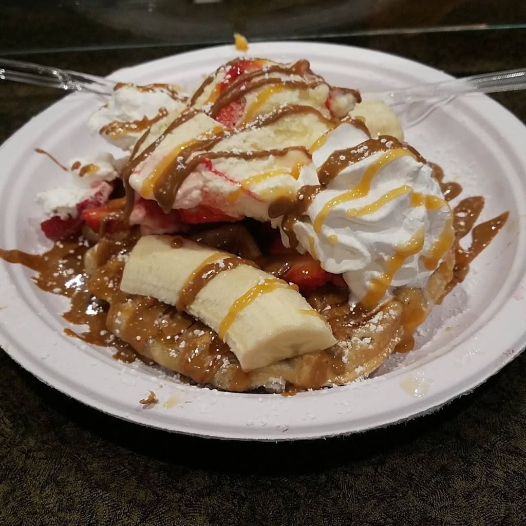 The euro wafel bar | restaurant | 11433 Mayfield Rd, Cleveland, OH 44118, USA | 2168589443 OR +1 216-858-9443