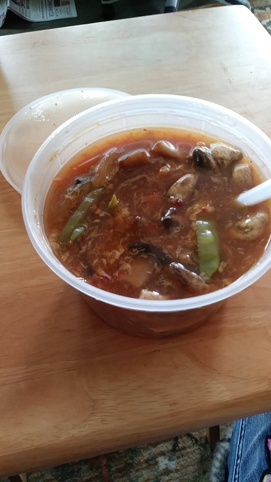 Golden Ginger | restaurant | 133 Broad St, Elyria, OH 44035, USA | 4403260188 OR +1 440-326-0188