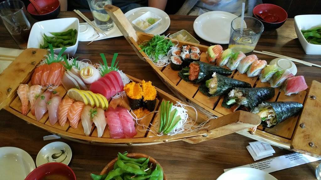 Sushi Boat | restaurant | 40820 Winchester Rd #1060, Temecula, CA 92591, USA | 9517192991 OR +1 951-719-2991