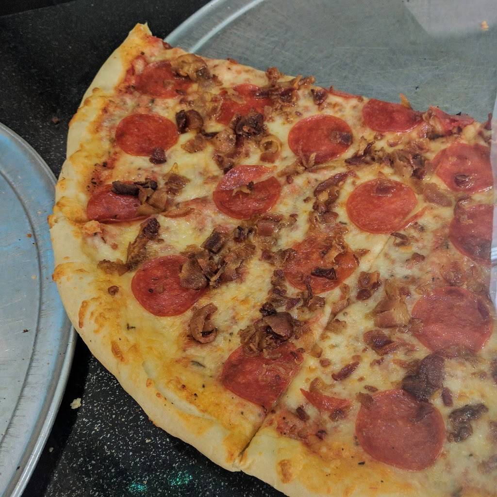 New Roma Pizza | restaurant | 116 Delancey St, New York, NY 10002, USA | 2125337900 OR +1 212-533-7900