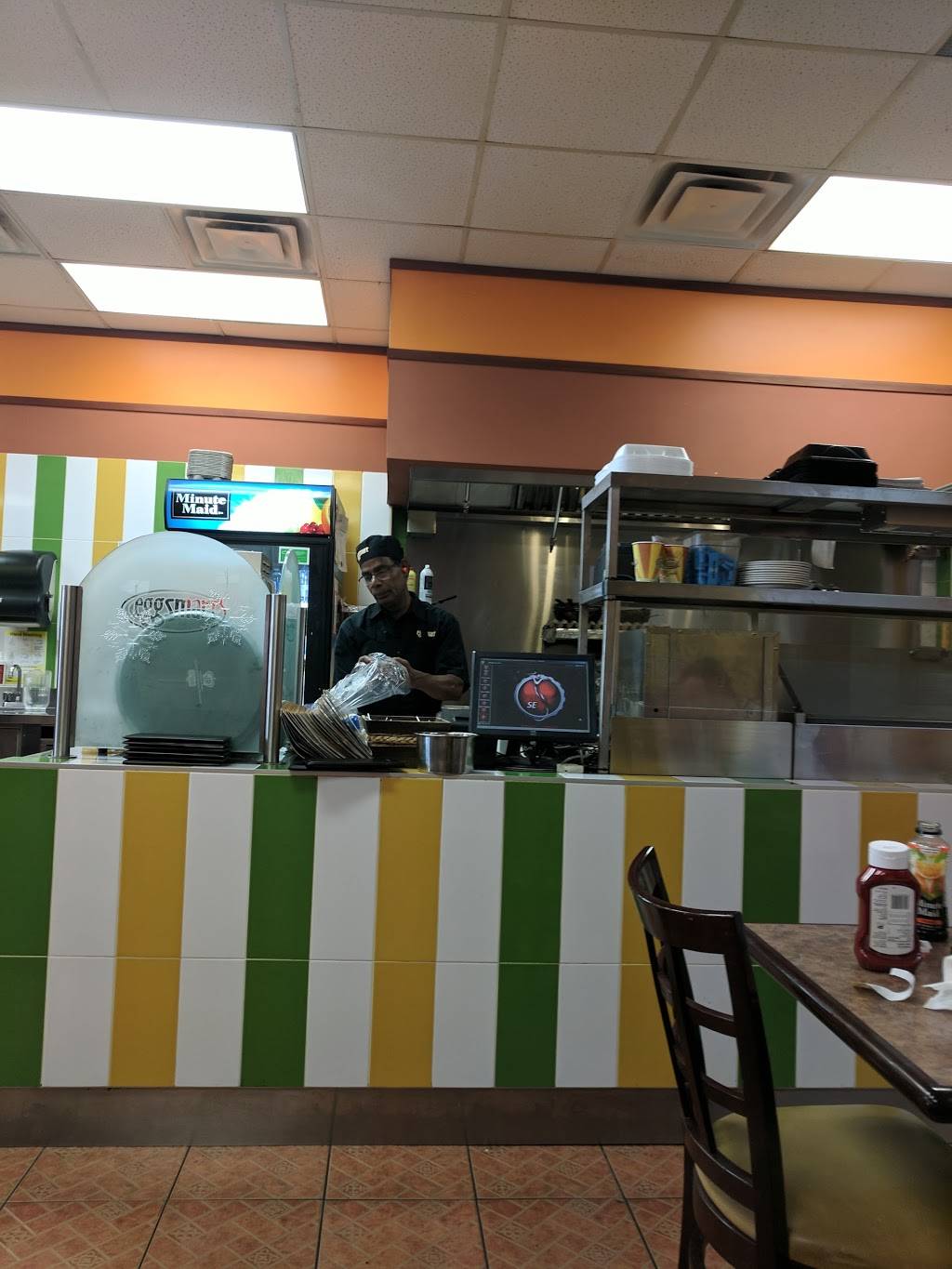 Eggsmart | restaurant | 2331 Kingston Rd, Scarborough, ON M1N 4E7, Canada | 6473524455 OR +1 647-352-4455