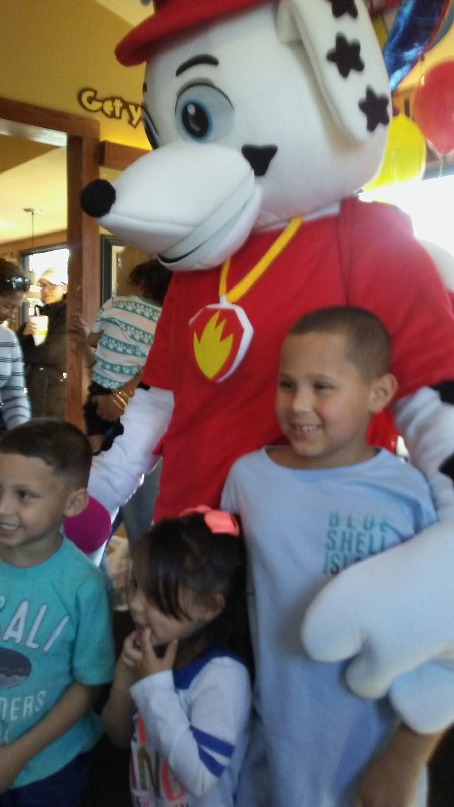 Pizza Hut | restaurant | 832 W 3rd St, Pembroke, NC 28372, USA | 9105210210 OR +1 910-521-0210