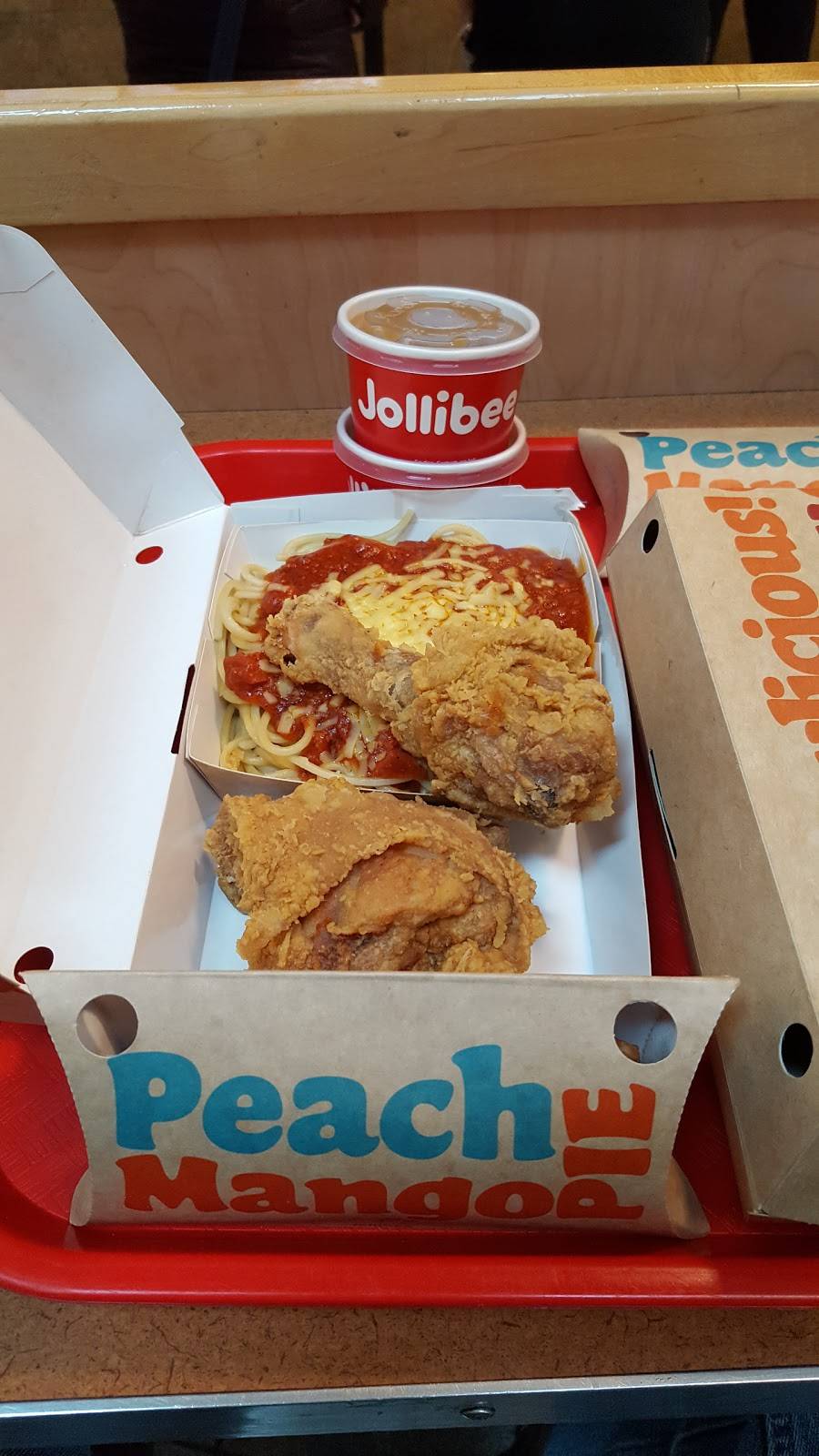 Jollibee | restaurant | 1150 El Camino Real #195, San Bruno, CA 94066, USA | 6505886998 OR +1 650-588-6998