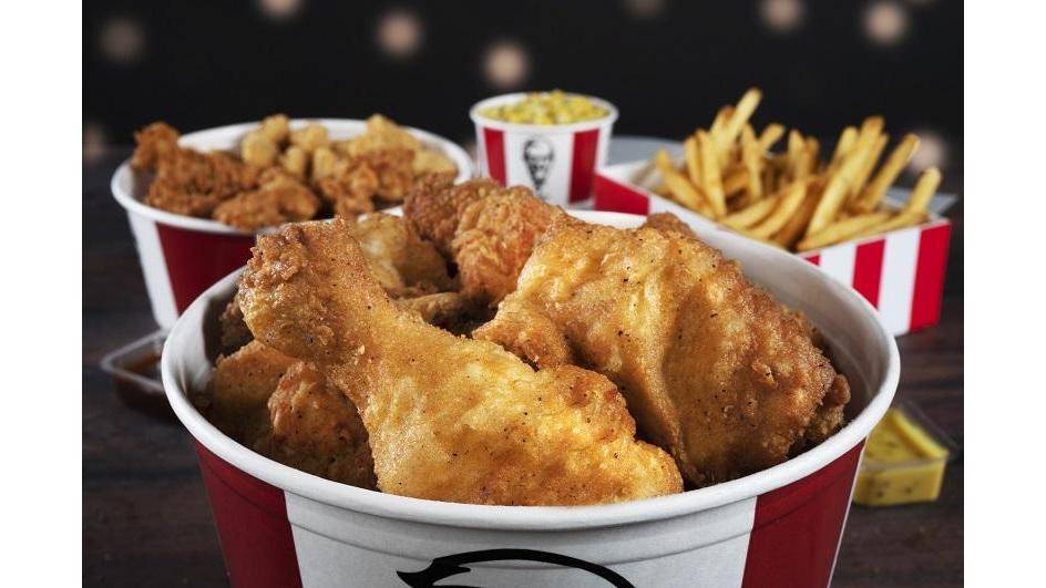 KFC | meal delivery | 166 Simcoe St, Tillsonburg, ON N4G 2J1, Canada | 5198428481 OR +1 519-842-8481