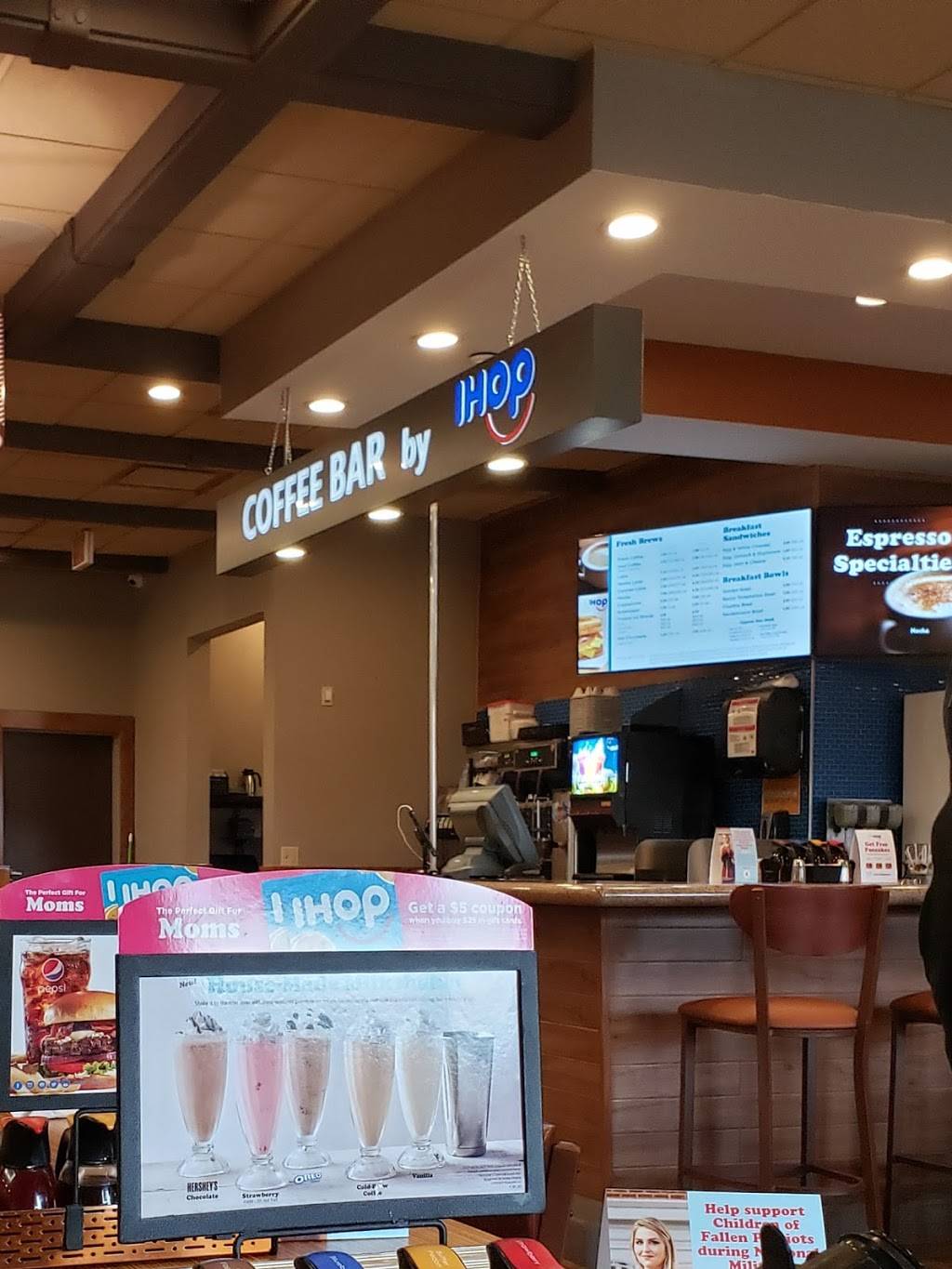 IHOP | restaurant | 2229 Deming Way, Middleton, WI 53562, USA | 6088242020 OR +1 608-824-2020