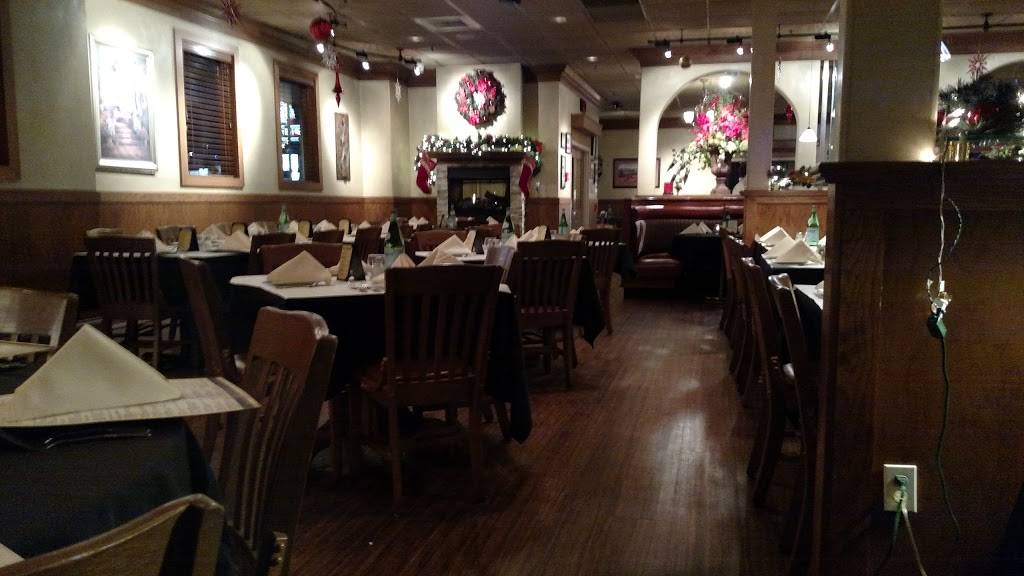 Ginos Steakhouse | restaurant | 600 E Lincoln Hwy, Merrillville, IN 46410, USA | 2197694466 OR +1 219-769-4466