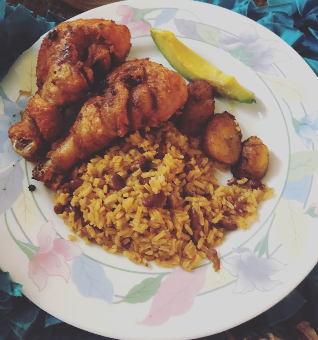 Familyyy kitchen | restaurant | 828 NW 65th St, Miami, FL 33150, USA | 7866957127 OR +1 786-695-7127