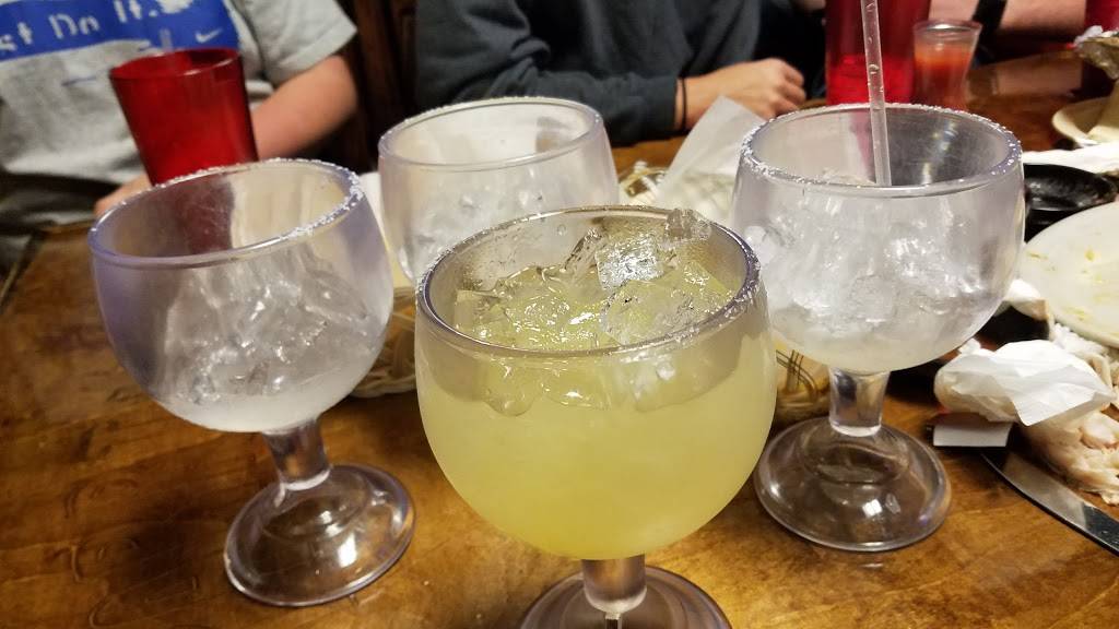 Los Parrilleros | restaurant | 939 Brookway Blvd, Brookhaven, MS 39601, USA | 6019902151 OR +1 601-990-2151