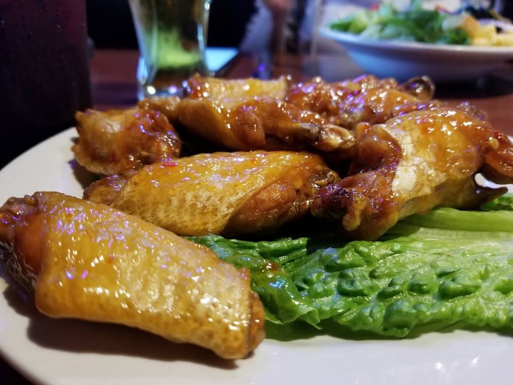 Anastasias Restaurant-Sports Lounge & Banquet | night club | 950 Hillside Ave, Antioch, IL 60002, USA | 8473953939 OR +1 847-395-3939