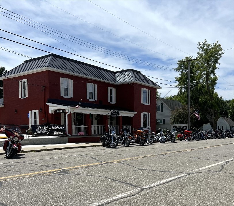 Melvin "Hog Town" Tavern | restaurant | 1275 Main Street, Melvin, MI 48454, USA | 8103785565 OR +1 810-378-5565