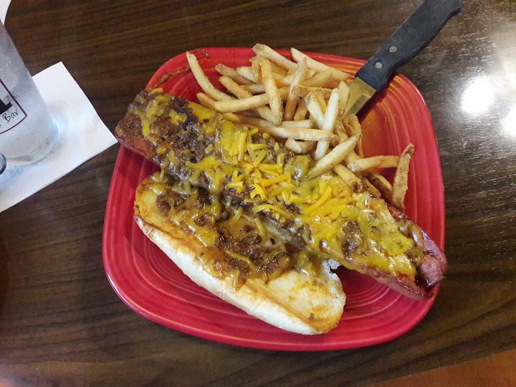 Square 1 | restaurant | 2042 Badlands Dr, Brandon, FL 33511, USA | 8136891611 OR +1 813-689-1611