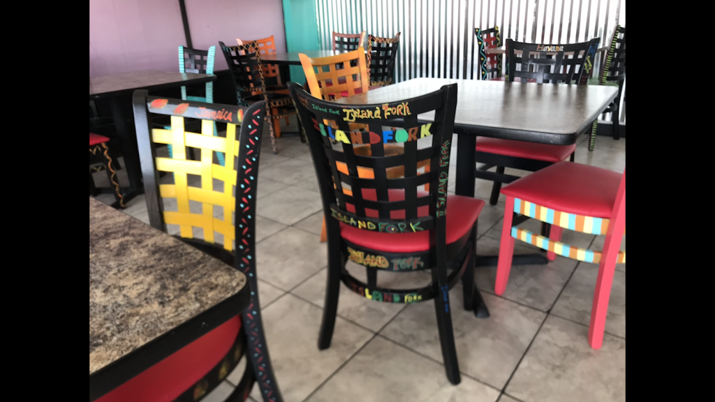 Island Fork - Caribbean Cuisine | restaurant | 100 12th St, Pflugerville, TX 78660, USA | 5127613225 OR +1 512-761-3225