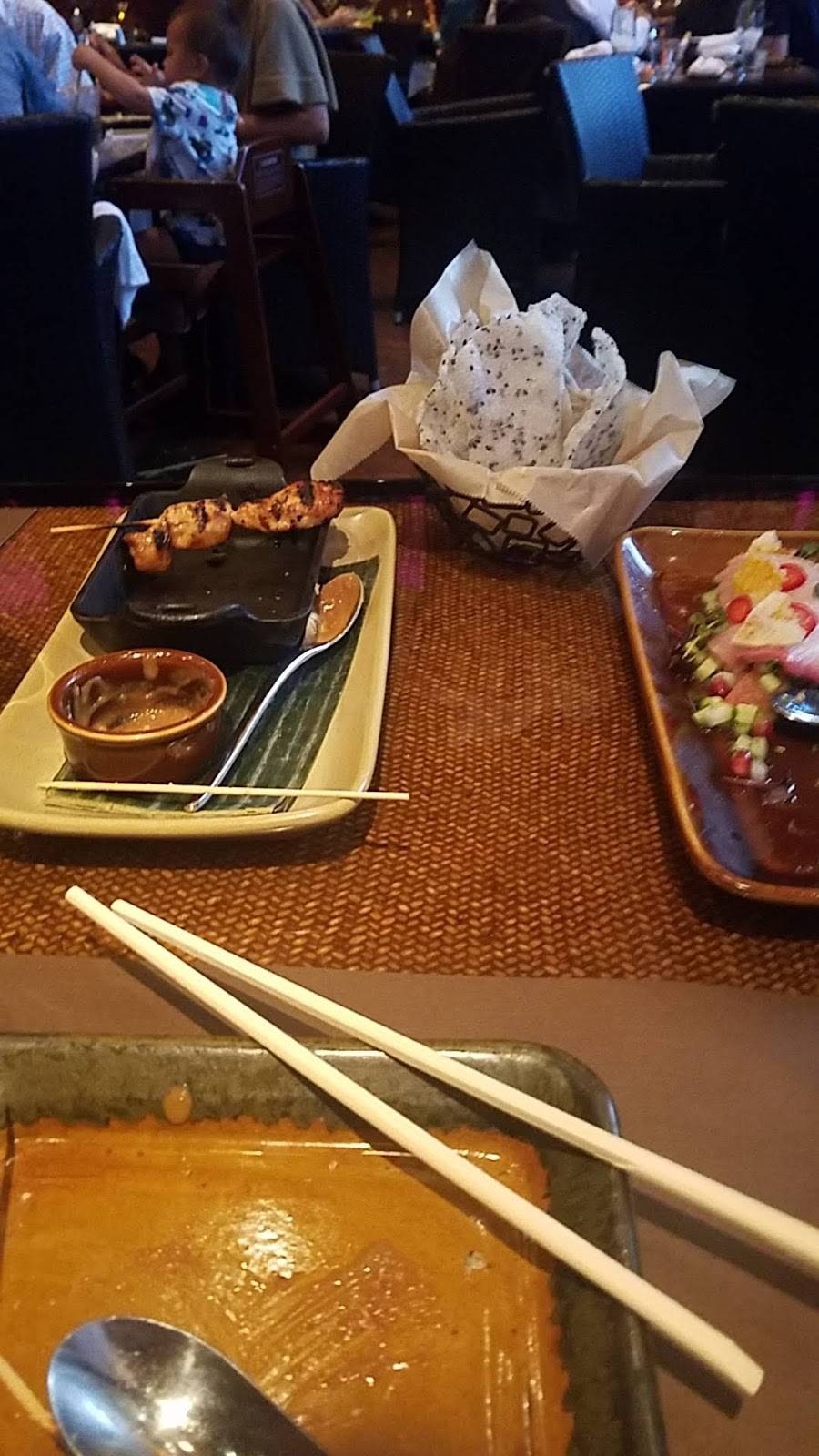 Westfield Century City | shopping mall | 10250 Santa Monica Blvd, Los Angeles, CA 90067, USA | 3102773898 OR +1 310-277-3898