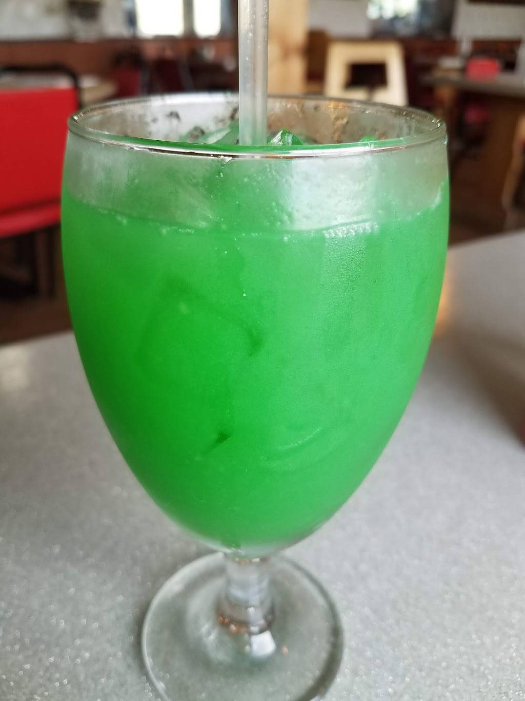 Happy Star | restaurant | 96 Bridge St, Lancaster, NH 03584, USA | 6037883087 OR +1 603-788-3087