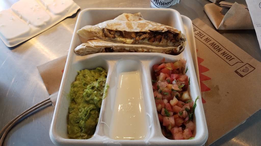 Chipotle Mexican Grill | restaurant | 7851 Reynolds Rd, Mentor, OH 44060, USA | 4402698237 OR +1 440-269-8237