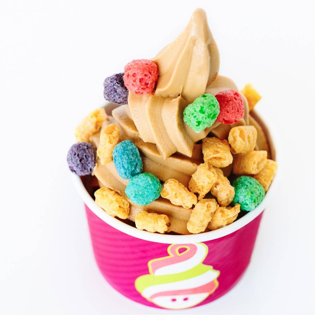 Menchies Frozen Yogurt | bakery | 10965 Lavender Hill Dr, Las Vegas, NV 89135, USA | 7028881193 OR +1 702-888-1193