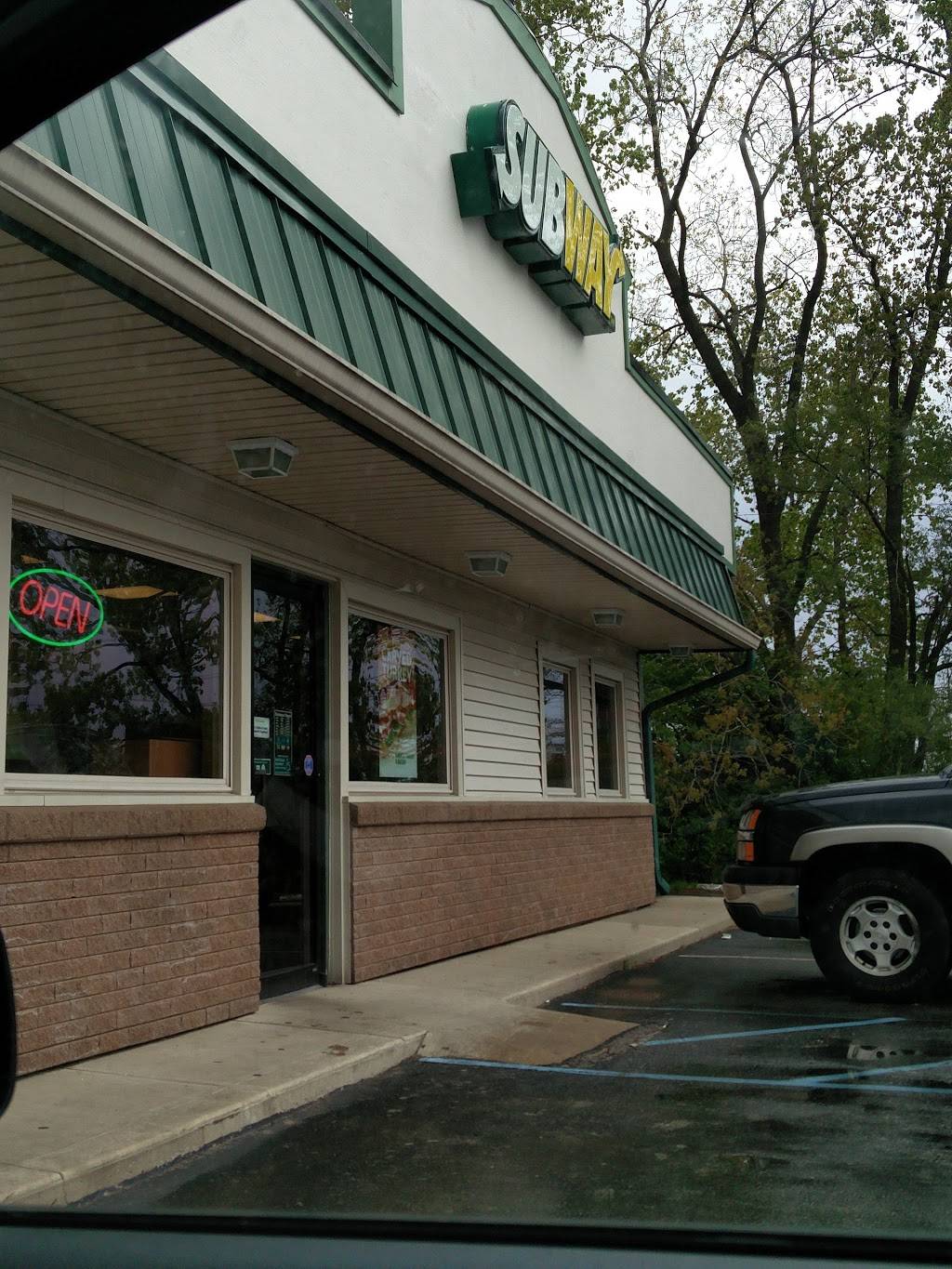 Subway Restaurants | restaurant | 720 W State St, Pendleton, IN 46064, USA | 7657782203 OR +1 765-778-2203