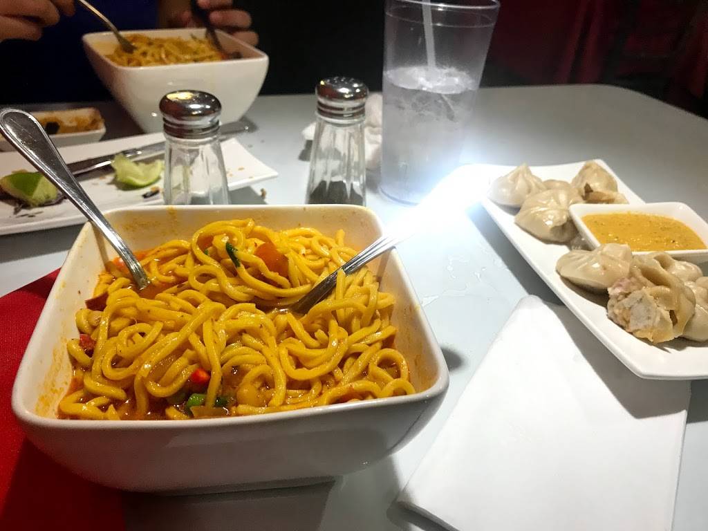 Global Kitchen | restaurant | 12 Tallmadge Cir, Tallmadge, OH 44278, USA | 3304004800 OR +1 330-400-4800