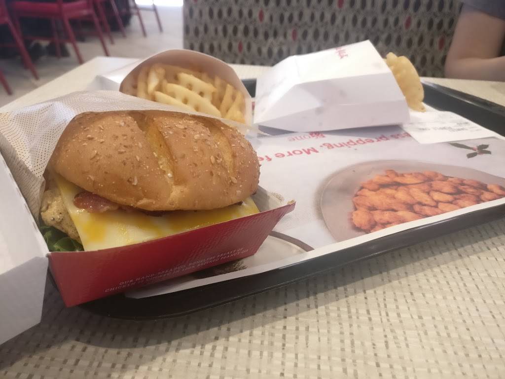 Chick-fil-A | restaurant | 7320 W Taft St, Wichita, KS 67209, USA | 3167292697 OR +1 316-729-2697