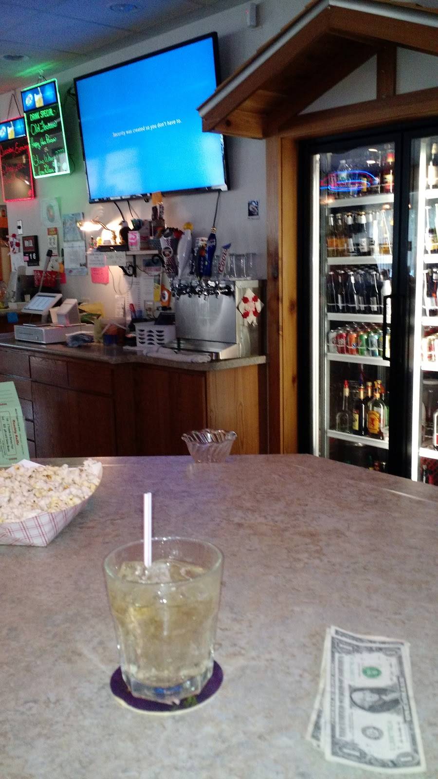 Fraternal Order of Eagles | restaurant | 1205 Lake St, Merrill, WI 54452, USA | 7155367471 OR +1 715-536-7471