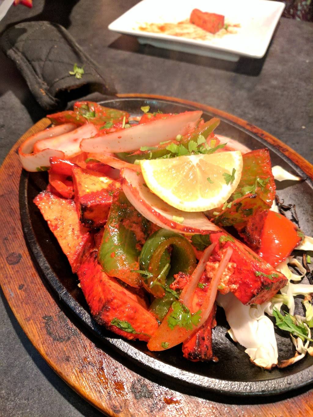 Tandoor Indian Cuisine | restaurant | 1535 US-41, Schererville, IN 46375, USA | 2198659511 OR +1 219-865-9511
