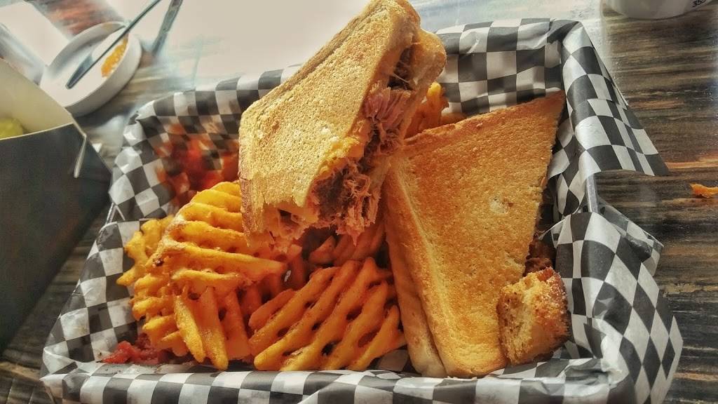 MLT DWN | restaurant | 292 Princess St, Kingston, ON K7L 1B5, Canada | 6137661881 OR +1 613-766-1881