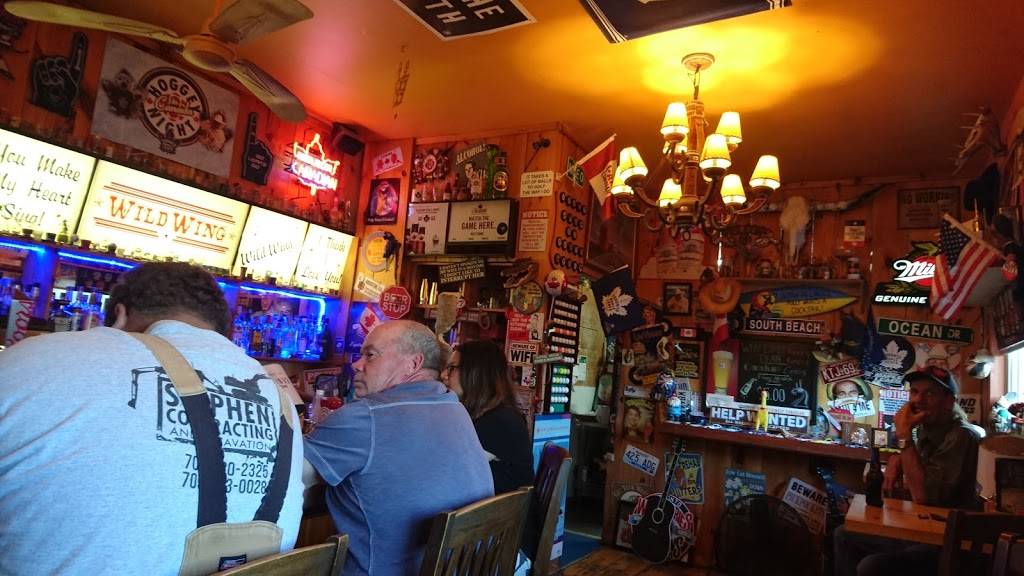 Wild Wing | restaurant | ON-12 &, Concession Rd 3, Brechin, ON L0K 1B0, Canada | 7054840202 OR +1 705-484-0202