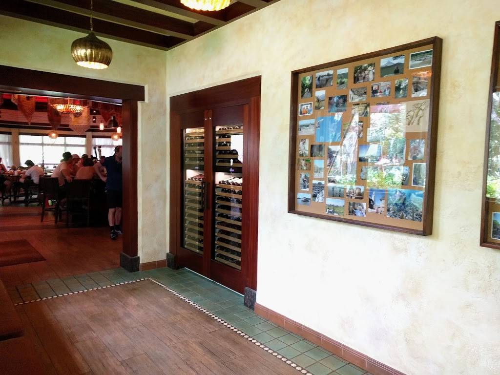 Tiffins Restaurant | restaurant | 2901 Osceola Pkwy Discovery Island, Orlando, FL 32830, USA | 4079391947 OR +1 407-939-1947