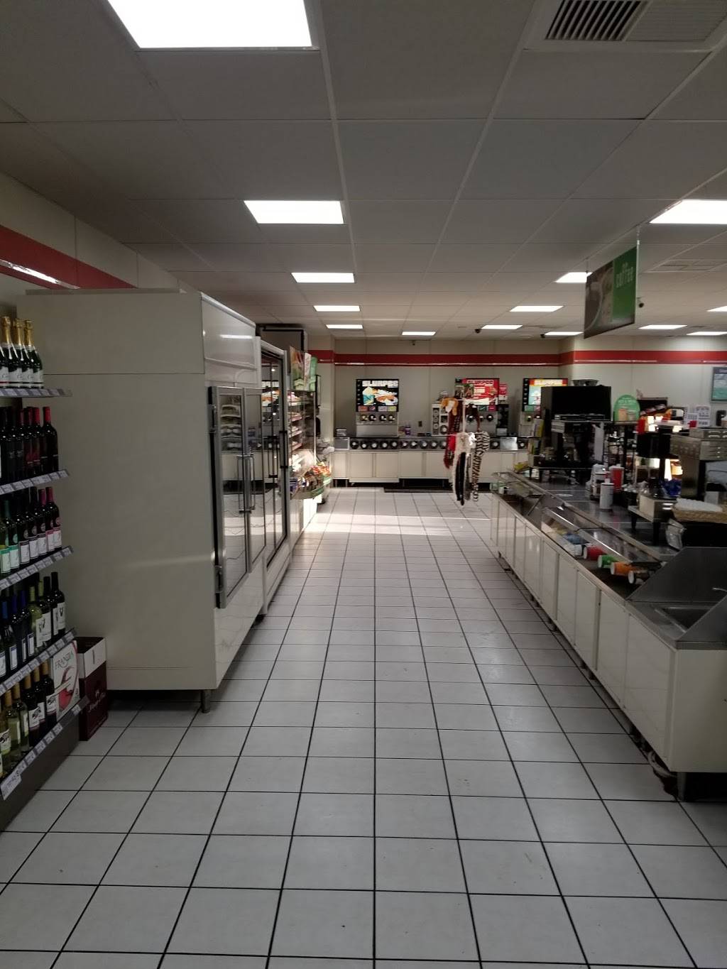 7-Eleven | bakery | 1 N Williams Lake Rd, White Lake Charter Township, MI 48386, USA | 2486981845 OR +1 248-698-1845