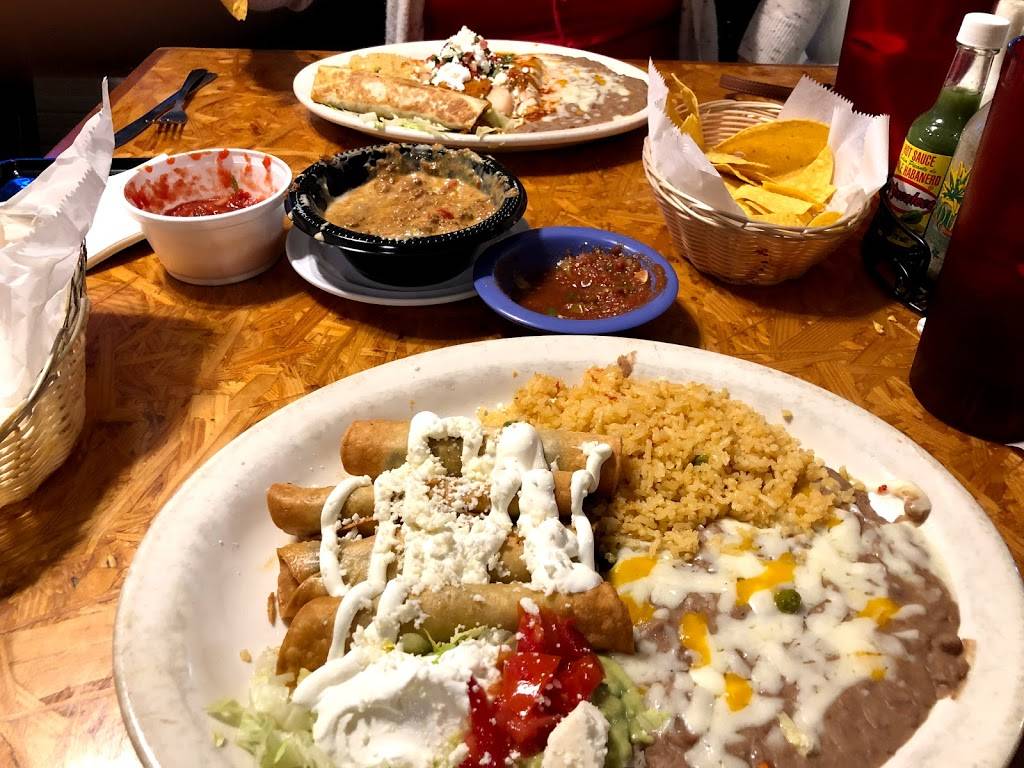 Panchos Villa Mexican Restaurant | restaurant | 32804 Pennsylvania Ave, San Antonio, FL 33576, USA | 3525883037 OR +1 352-588-3037