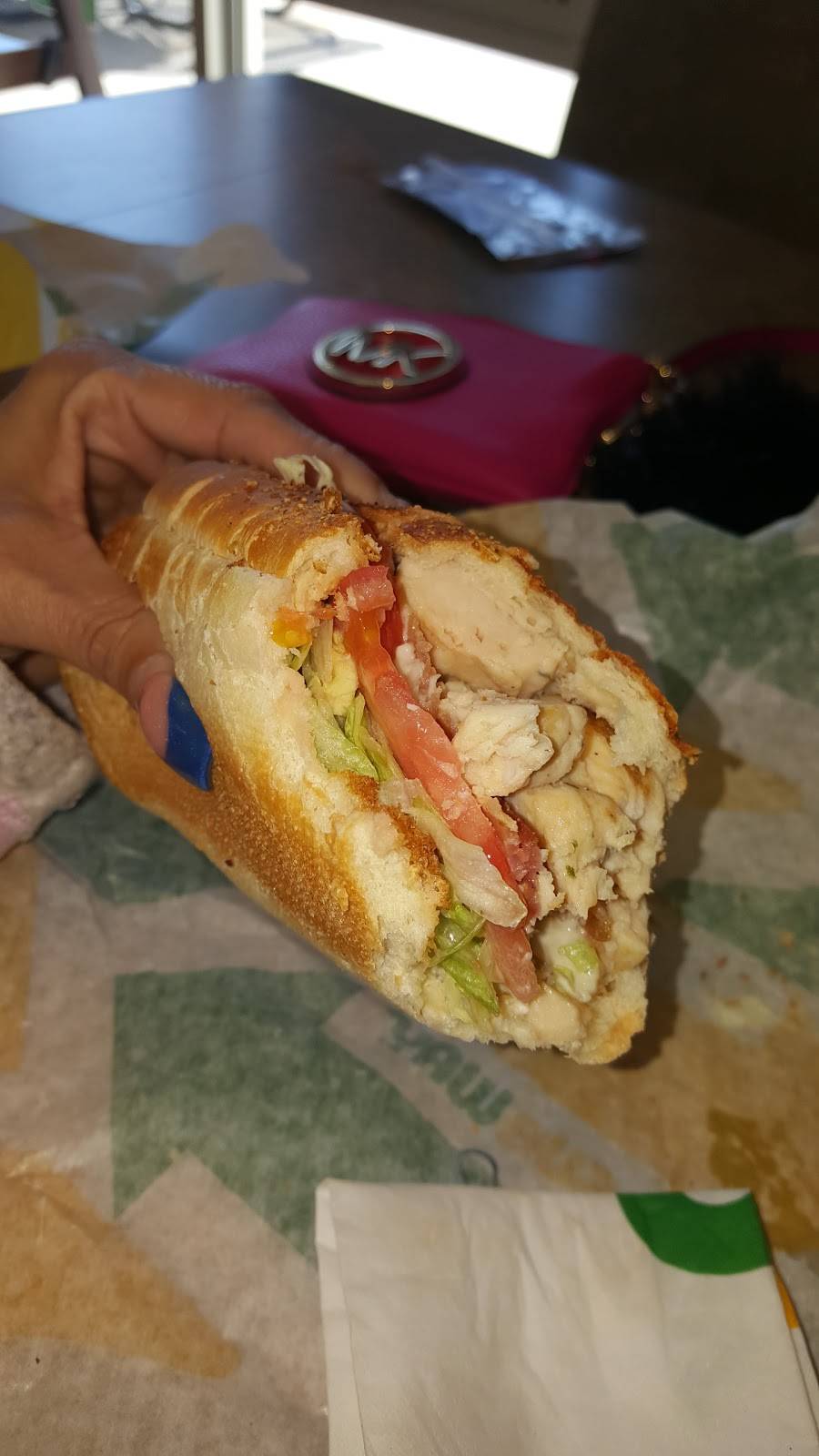 Subway | restaurant | 176 Main St, Southbridge, MA 01550, USA | 5087646396 OR +1 508-764-6396