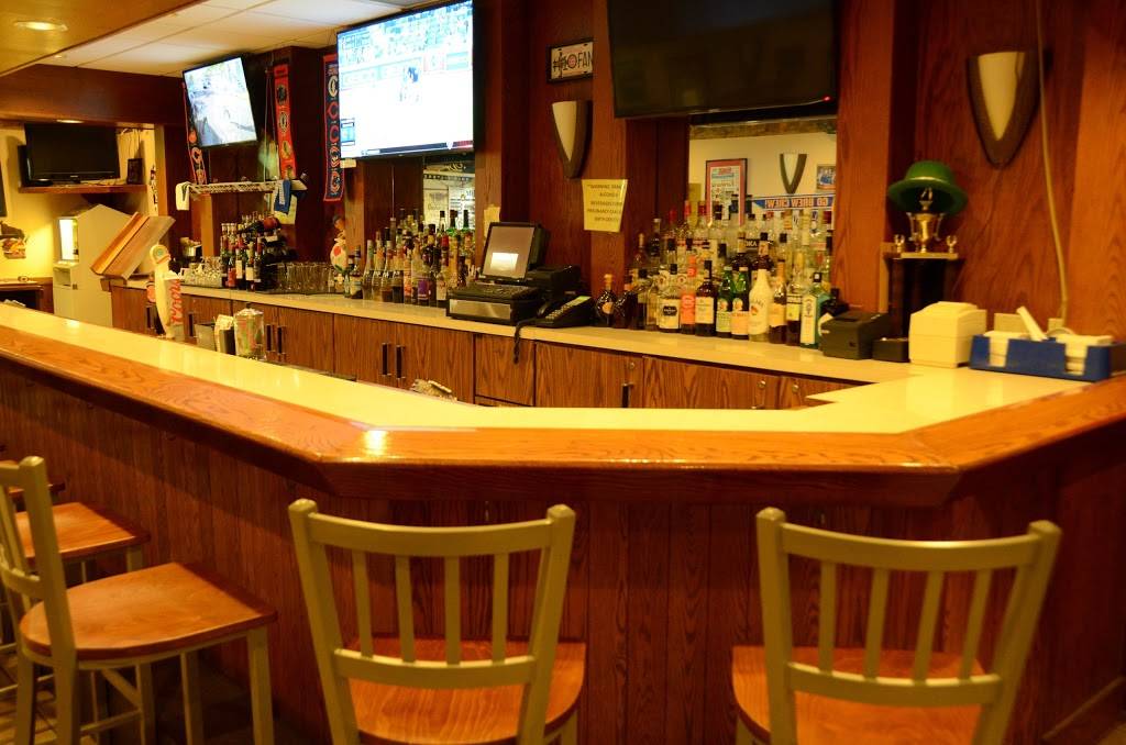 DeRangos Pizza Palace | restaurant | 3840 Douglas Ave, Racine, WI 53402, USA | 2626394112 OR +1 262-639-4112