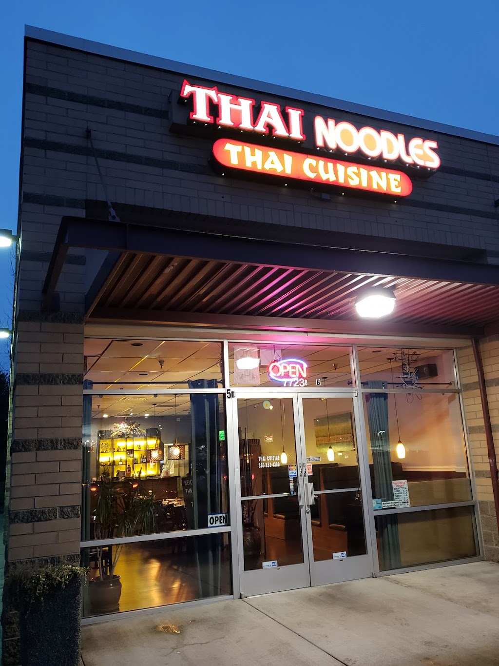 Thai Noodles Cuisine | restaurant | 7723 NE Fourth Plain Blvd unit b, Vancouver, WA 98662, USA | 3602534300 OR +1 360-253-4300