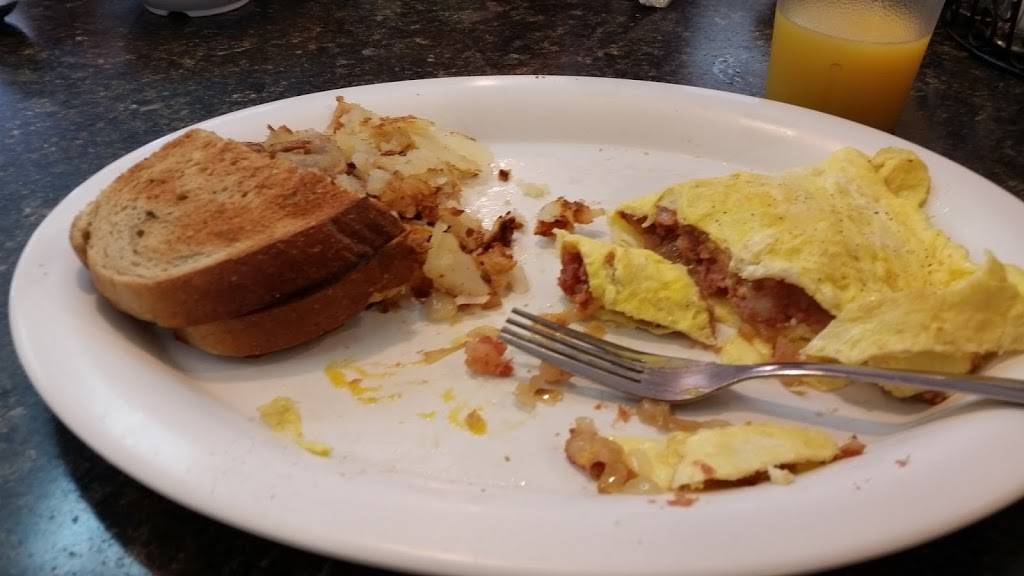 Hilltop Cafe | restaurant | 9322 Little Rd, New Port Richey, FL 34654, USA | 7278623333 OR +1 727-862-3333